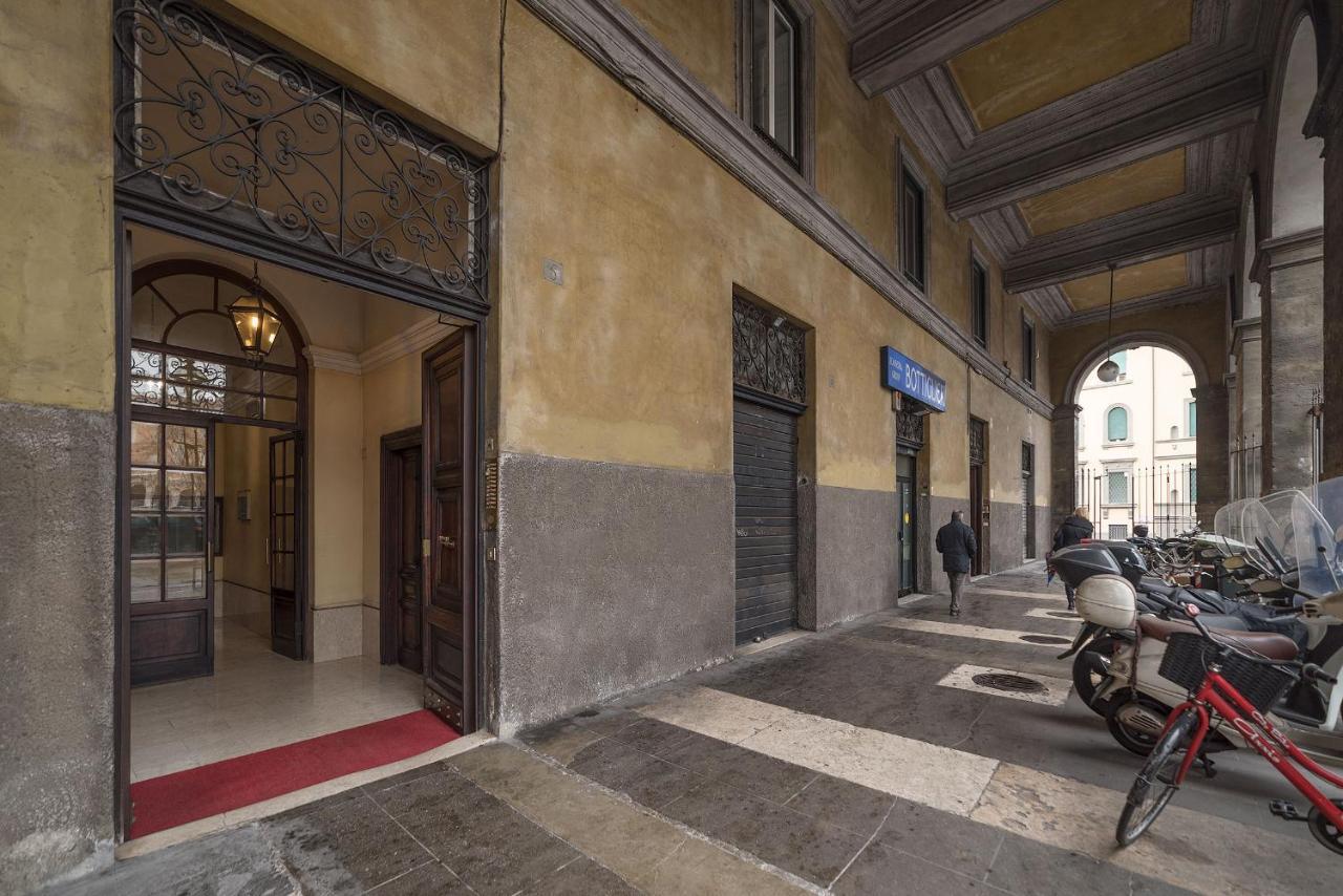 Trastevere & Ponte Sisto Cozy Flat Rome Luaran gambar