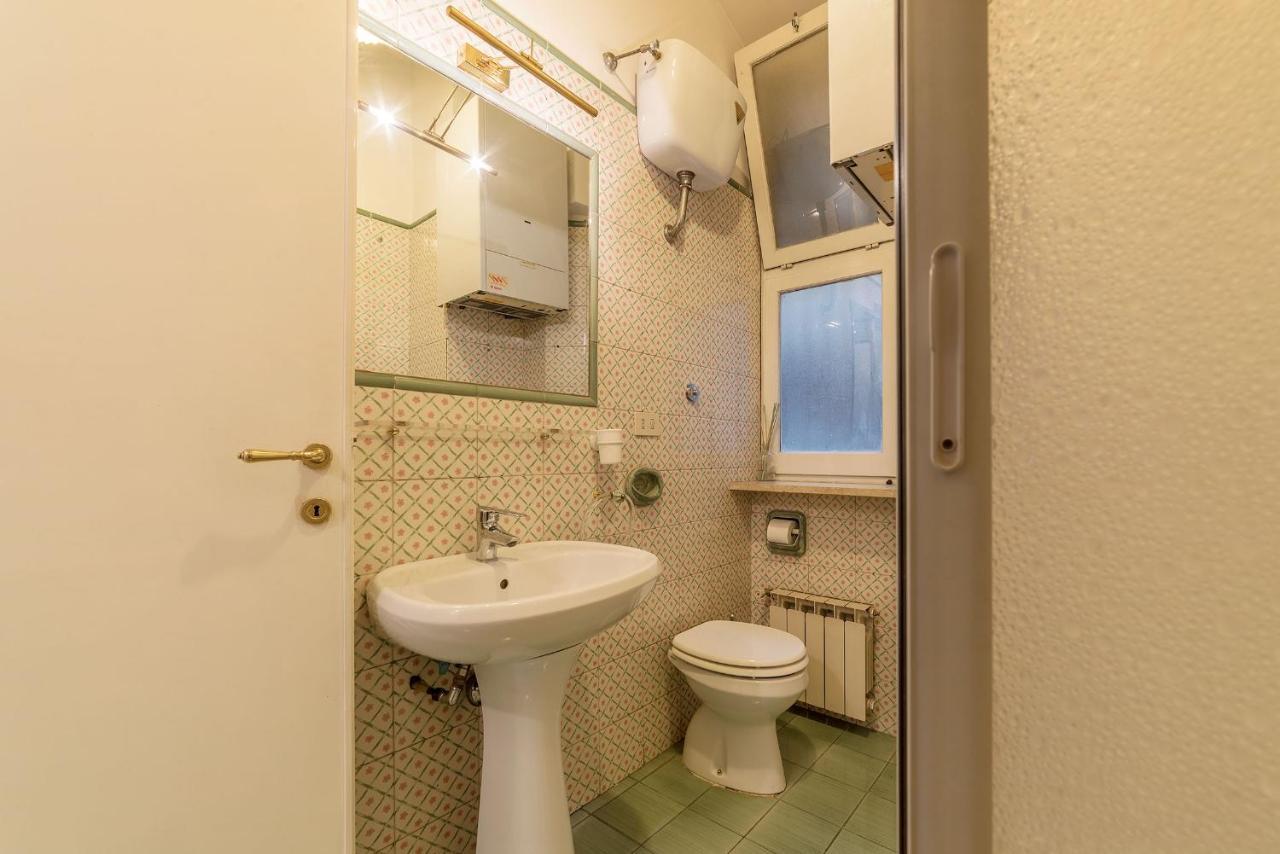 Trastevere & Ponte Sisto Cozy Flat Rome Luaran gambar