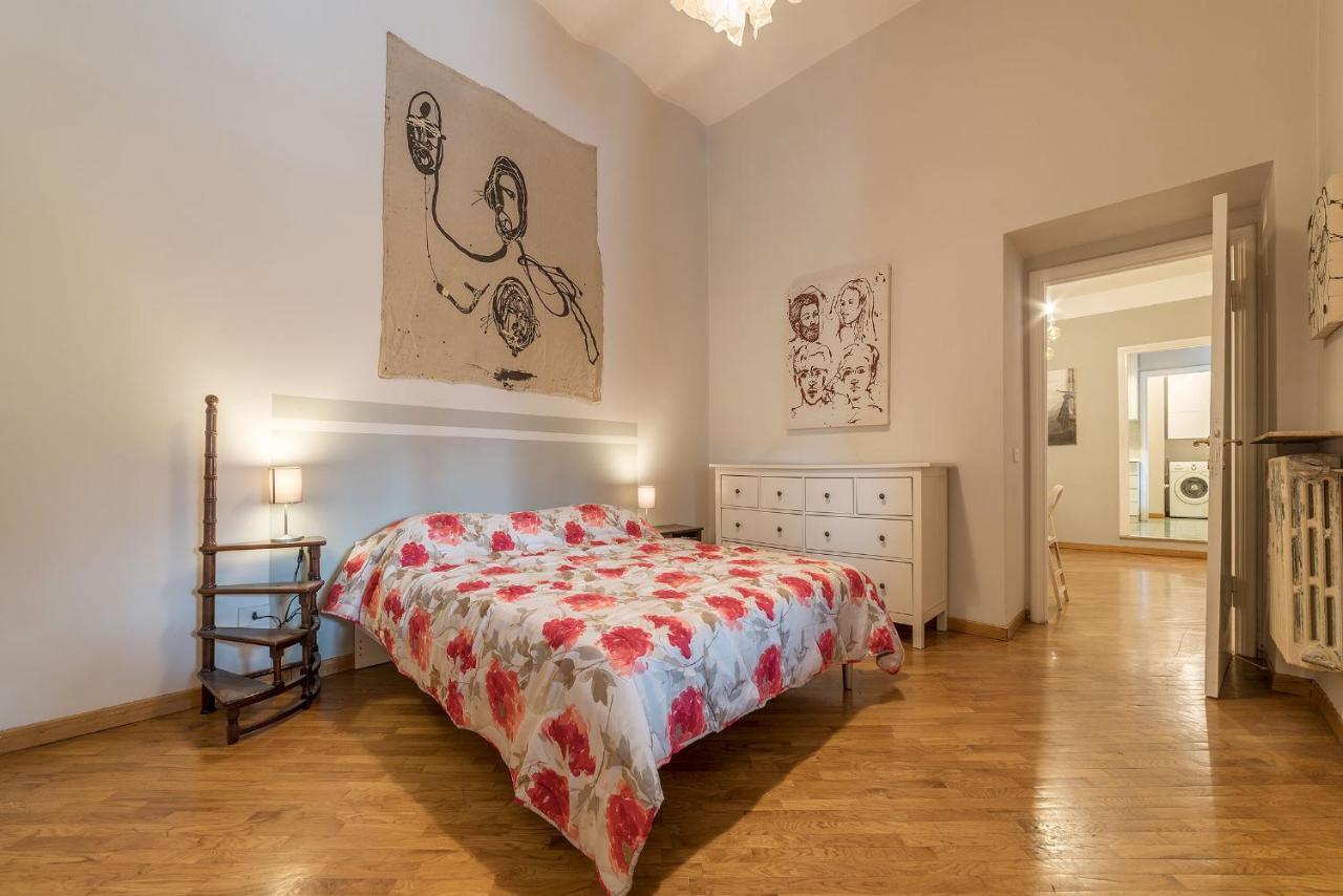 Trastevere & Ponte Sisto Cozy Flat Rome Luaran gambar